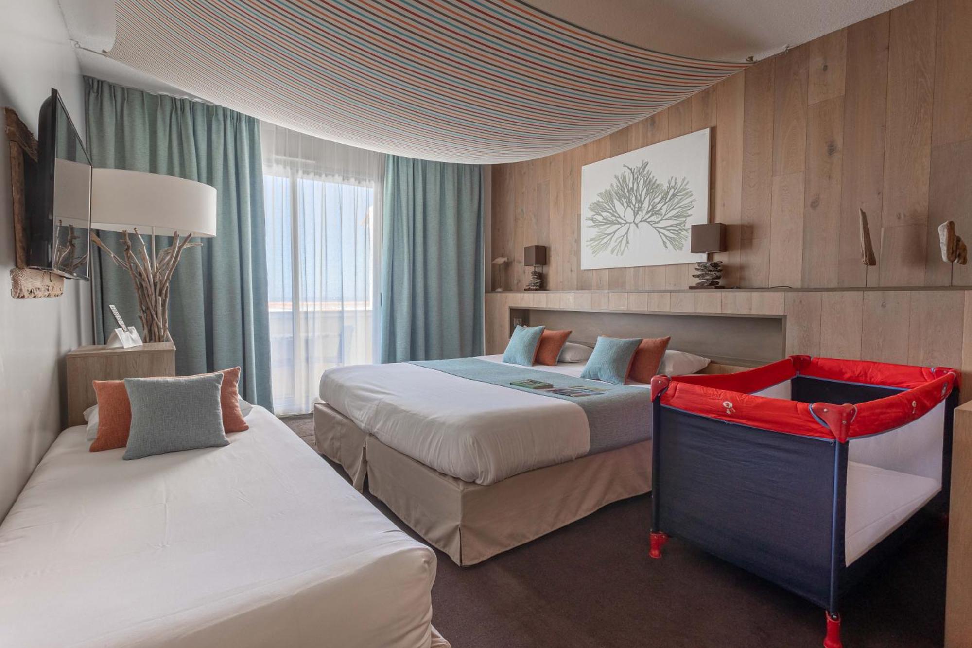 Logis Hotel Le Calluna Restaurant La Flottille Préfailles 外观 照片