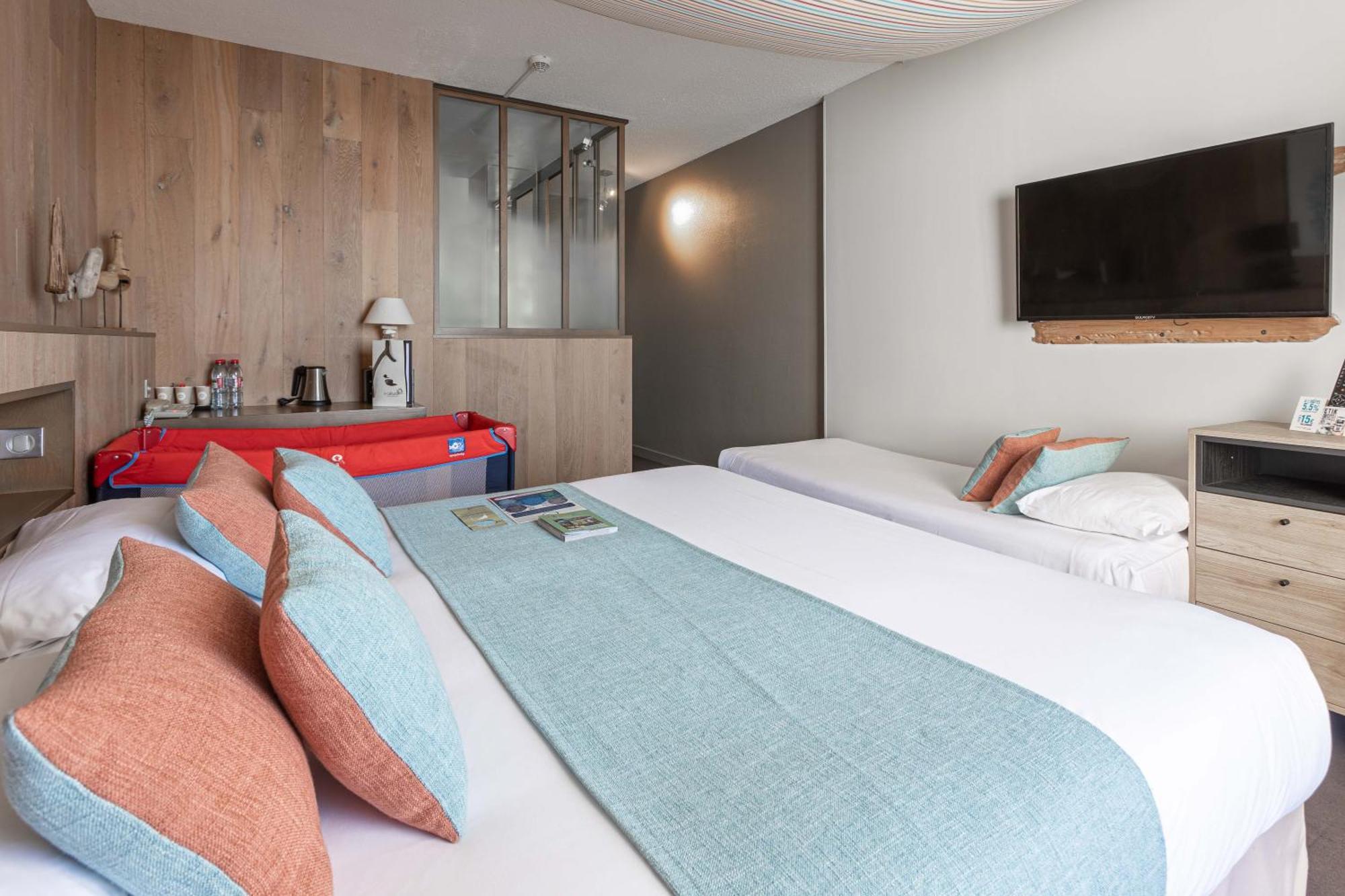 Logis Hotel Le Calluna Restaurant La Flottille Préfailles 外观 照片