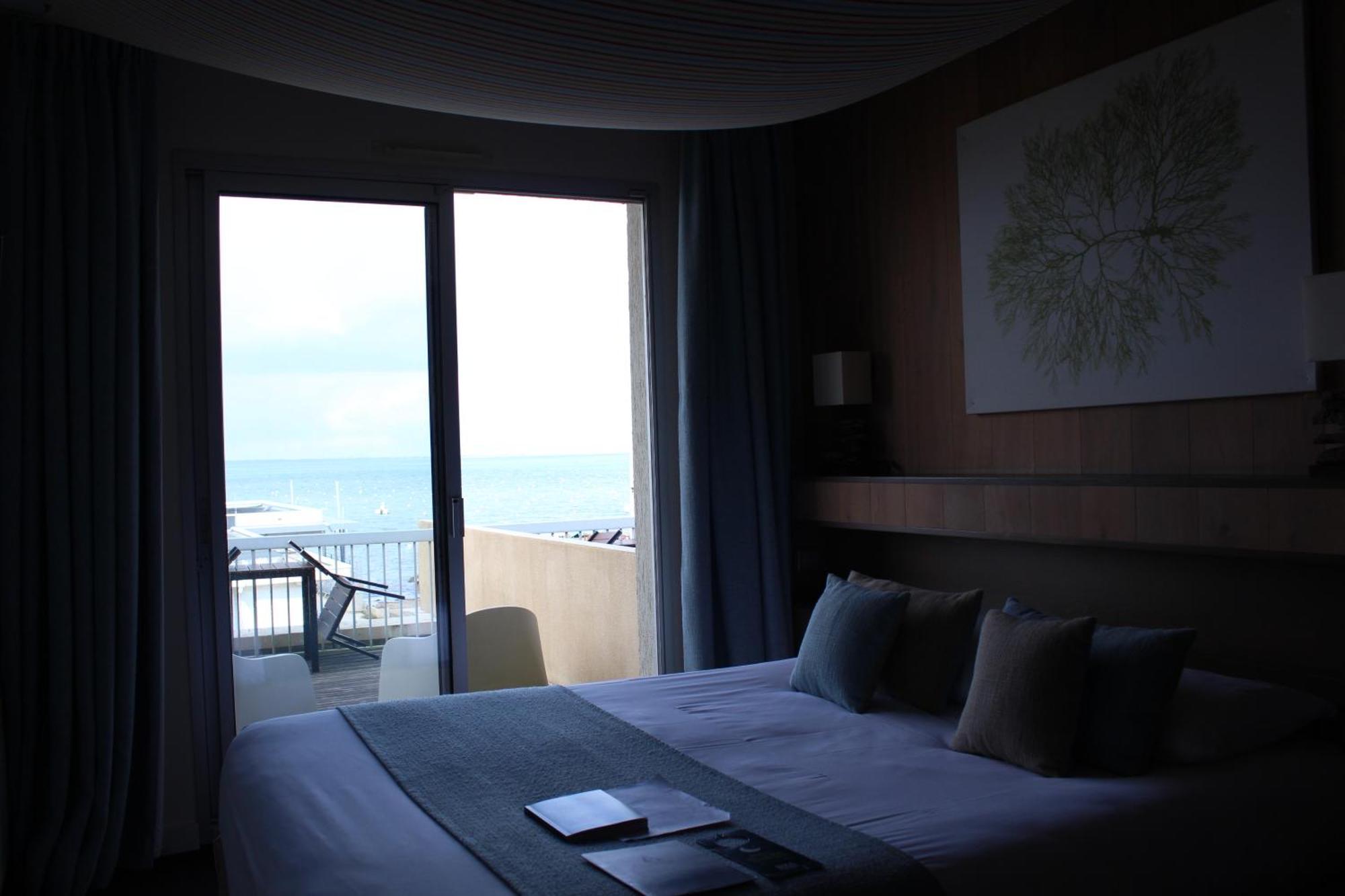 Logis Hotel Le Calluna Restaurant La Flottille Préfailles 外观 照片